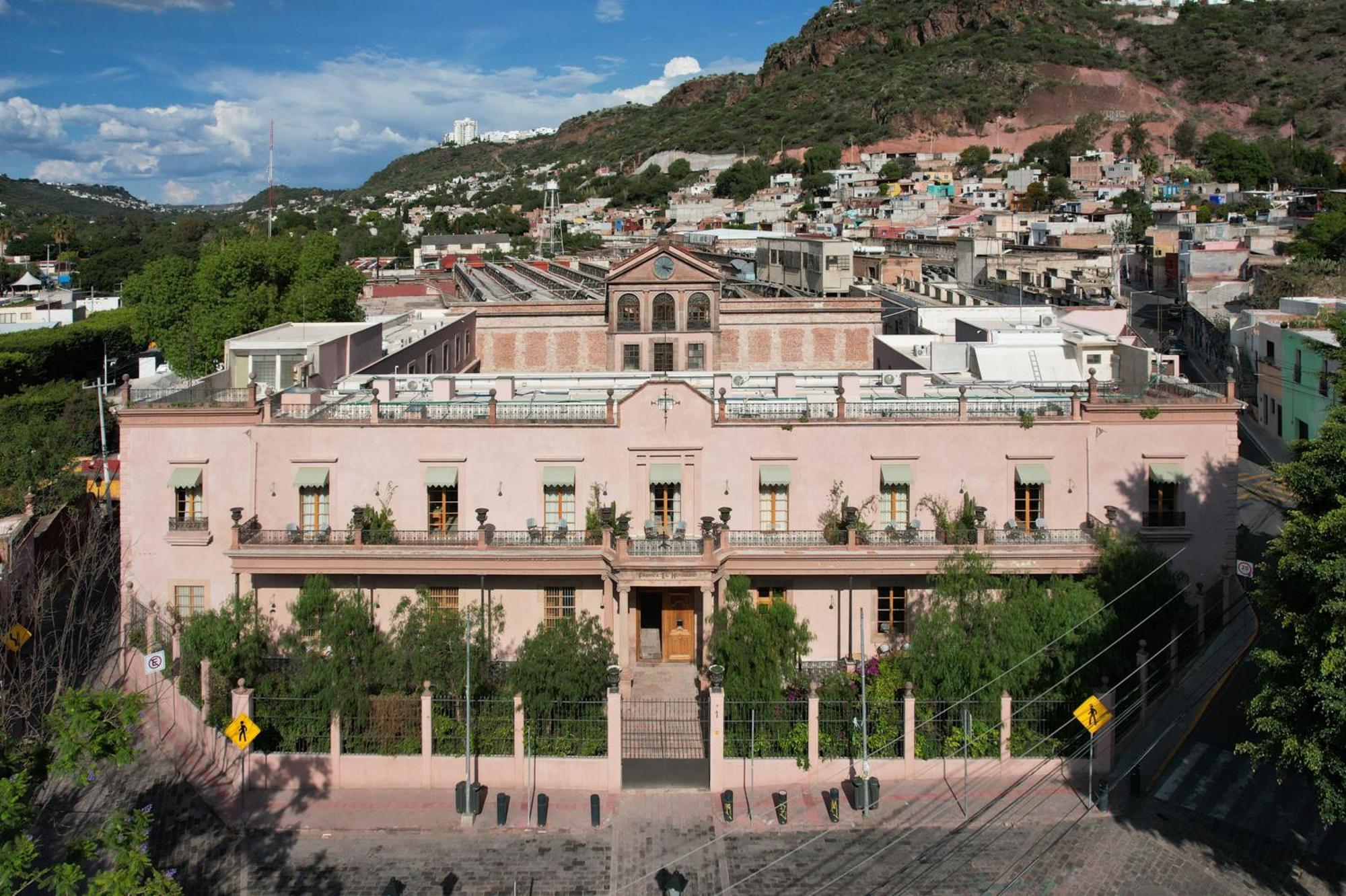 Hotel Hercules Queretaro Exterior photo